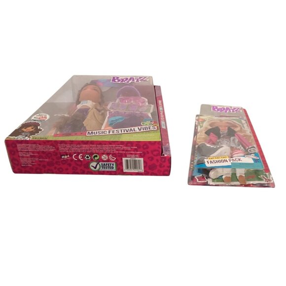 Bratz Doll Set Includes Yasmin Music Festival Vibes & Fashion Pack Accessories - Picture 3 of 10